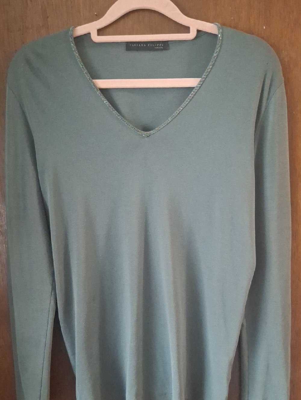 Fabiana Filippi Women's Long Sleeve Embellished V-Neck Tee in Sage Green Sz S